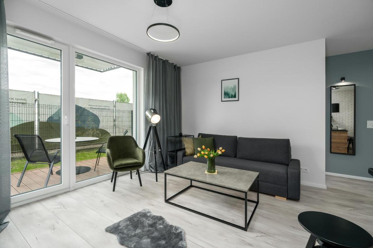 Esencja Apartments With Free Parking Garbary 104 By Noclegi Renters Poznan Dış mekan fotoğraf
