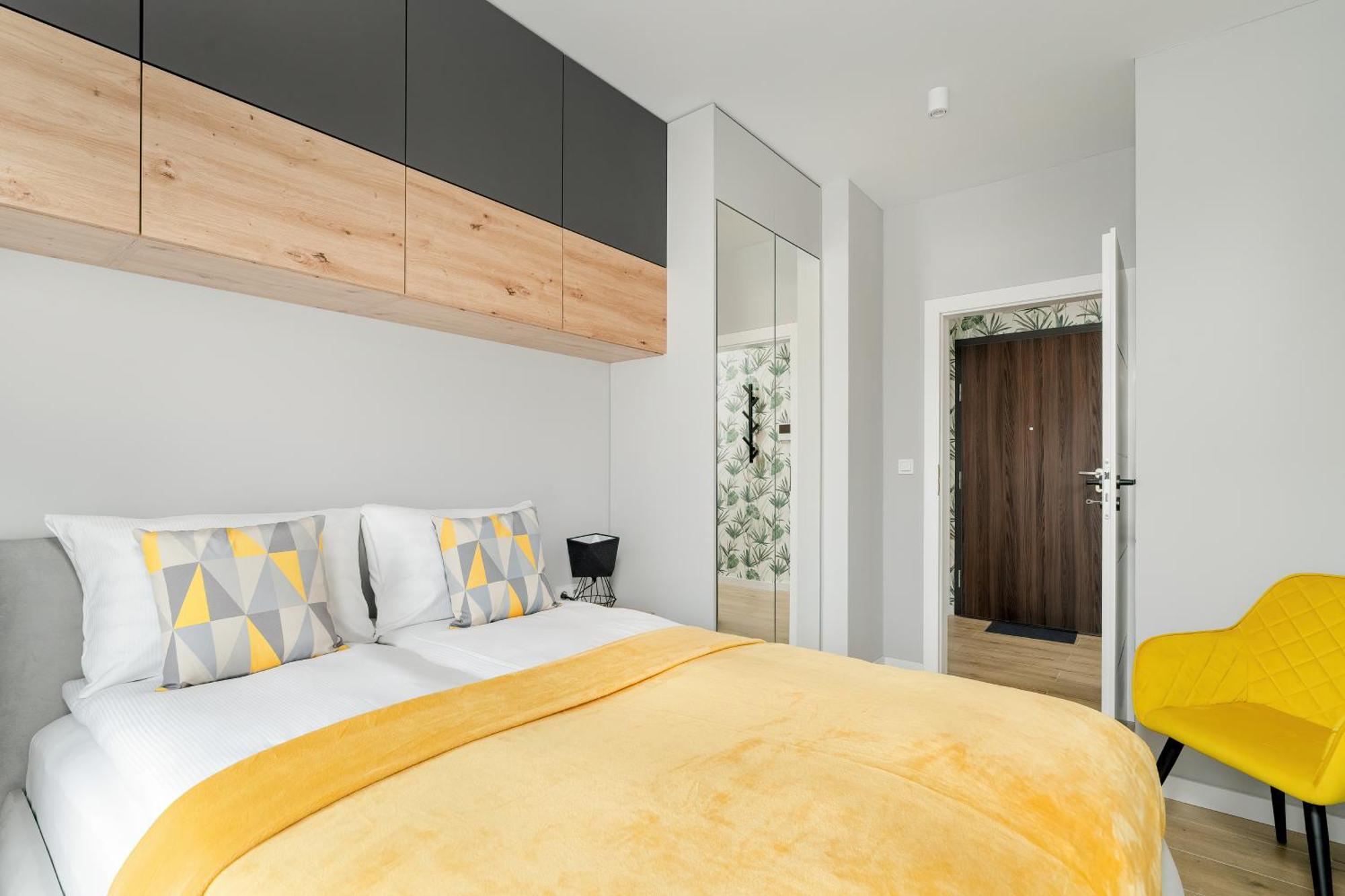Esencja Apartments With Free Parking Garbary 104 By Noclegi Renters Poznan Dış mekan fotoğraf